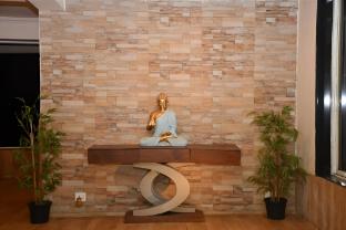 Ashwa Glory Retreat,,2 star