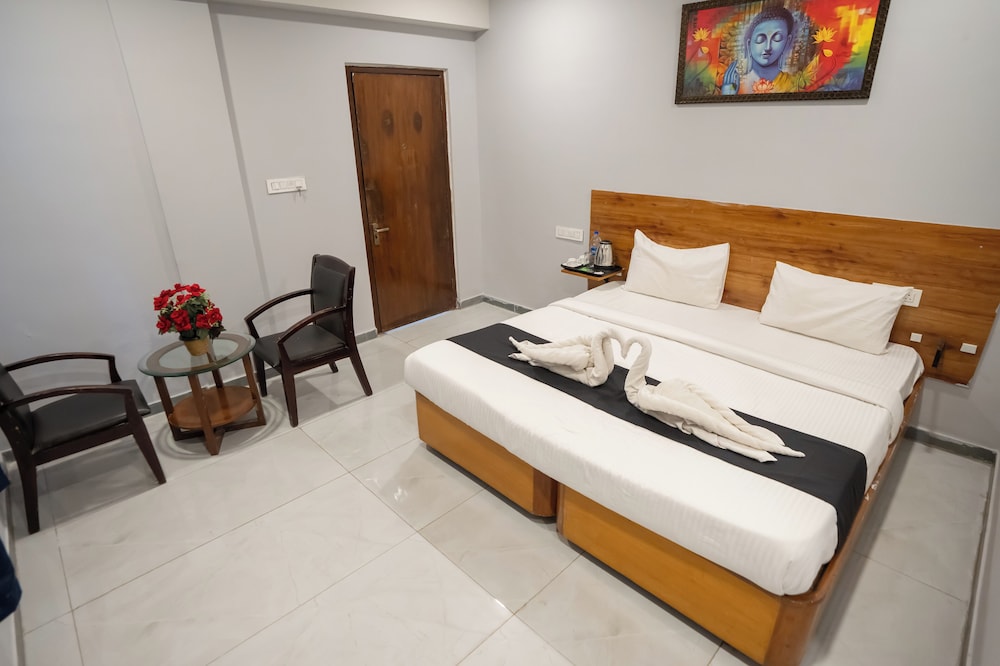 hotel vaishnavi classic