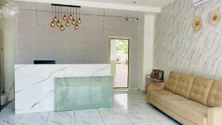 hotel vistaara grand