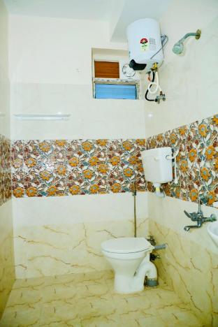 hotel vistaara grand