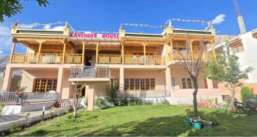 Lavender House,,2 star