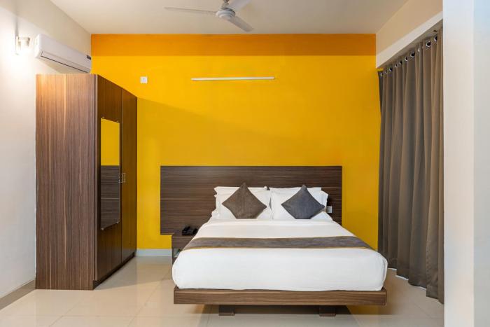 hotel acacia yelahanka