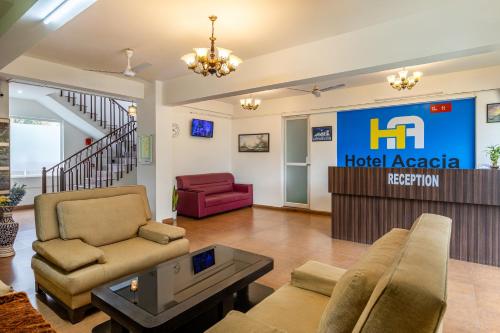 hotel acacia yelahanka