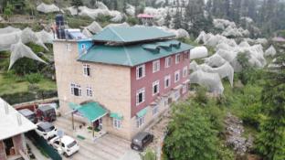 varindavan hotel and restaurant