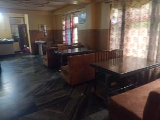 varindavan hotel and restaurant