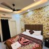 shreeji guest house