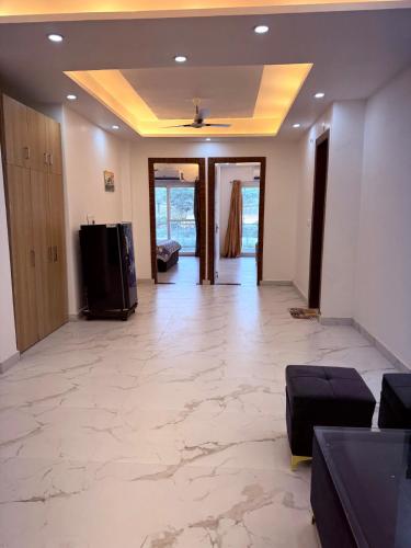2bhk with mesmerizing ganga view