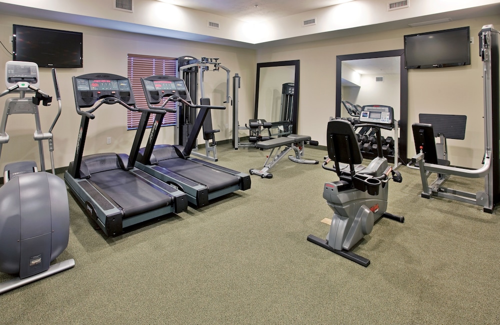 holiday inn express hotel and suites topeka north by ihg
