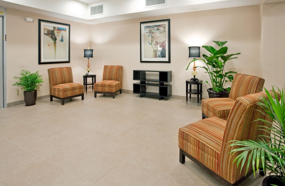 holiday inn express hotel and suites topeka north by ihg