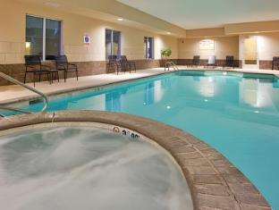 holiday inn express hotel and suites topeka north by ihg
