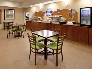 holiday inn express hotel and suites topeka north by ihg