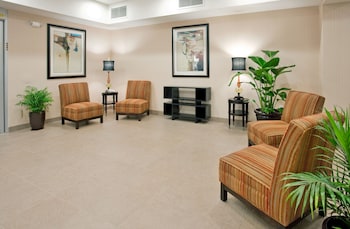 holiday inn express hotel and suites topeka north by ihg