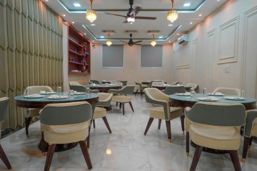 relax suites