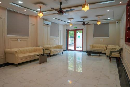 relax suites