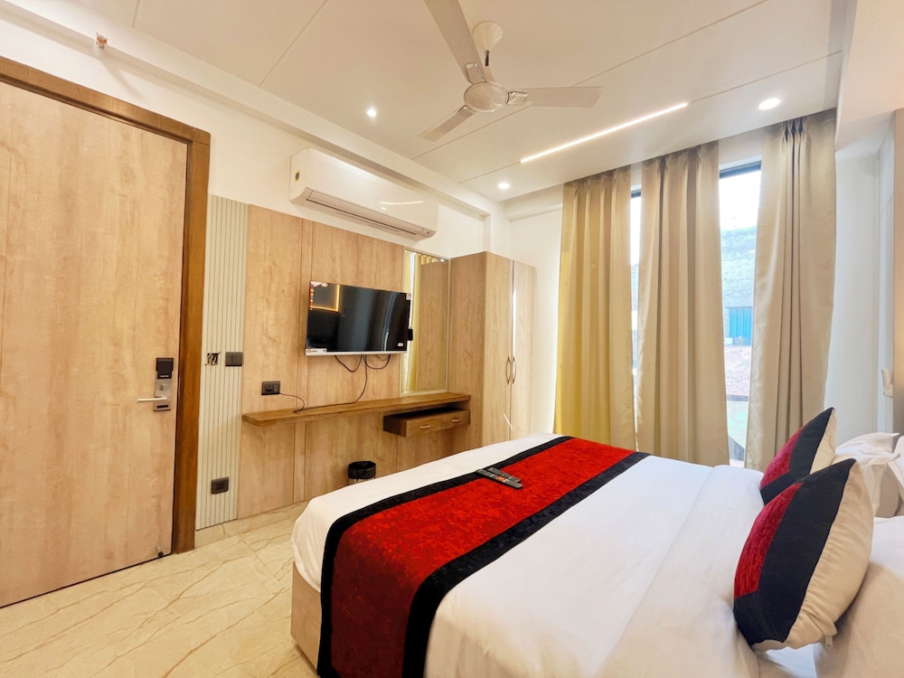 hotel mehul international near new delhi railway station paharganj and connaught place