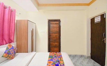 hotel new om shanti international