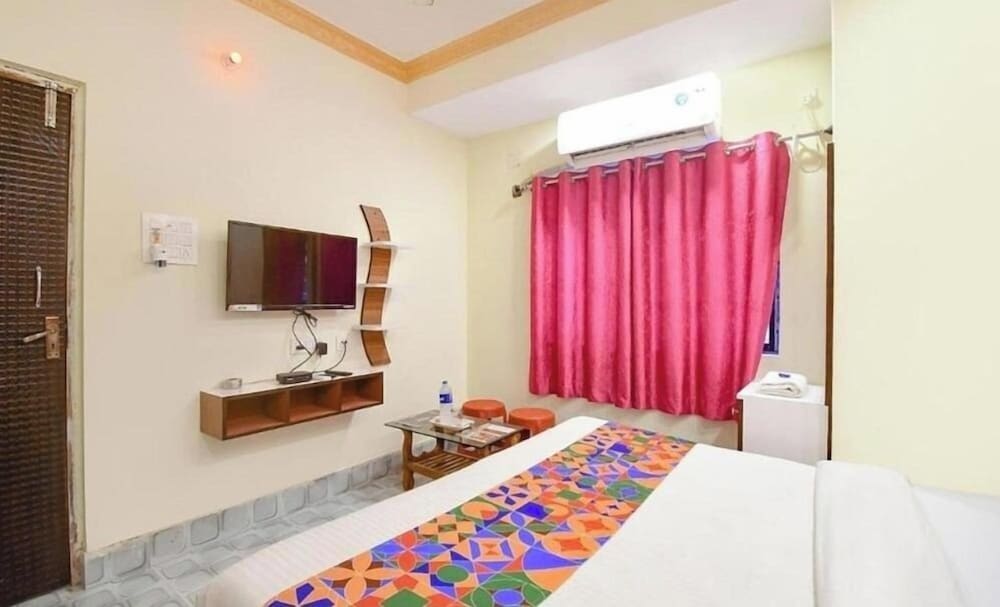 hotel new om shanti international