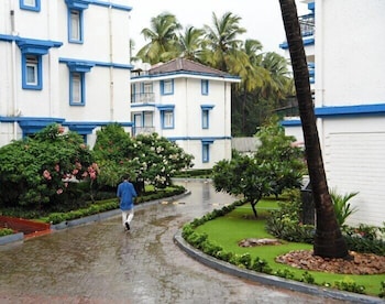 mariana by the pool benaulim