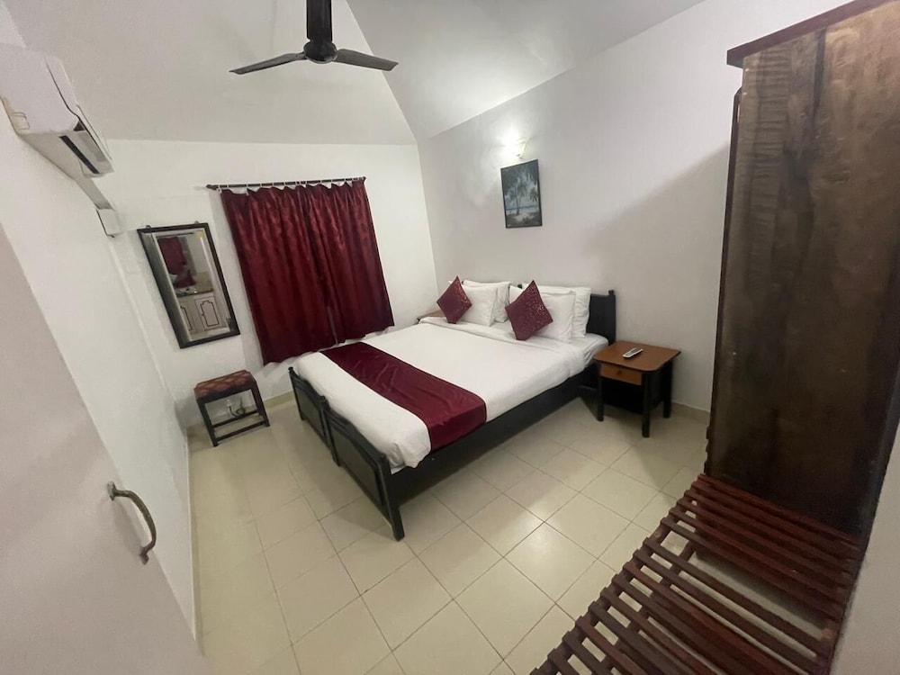 mariana by the pool benaulim