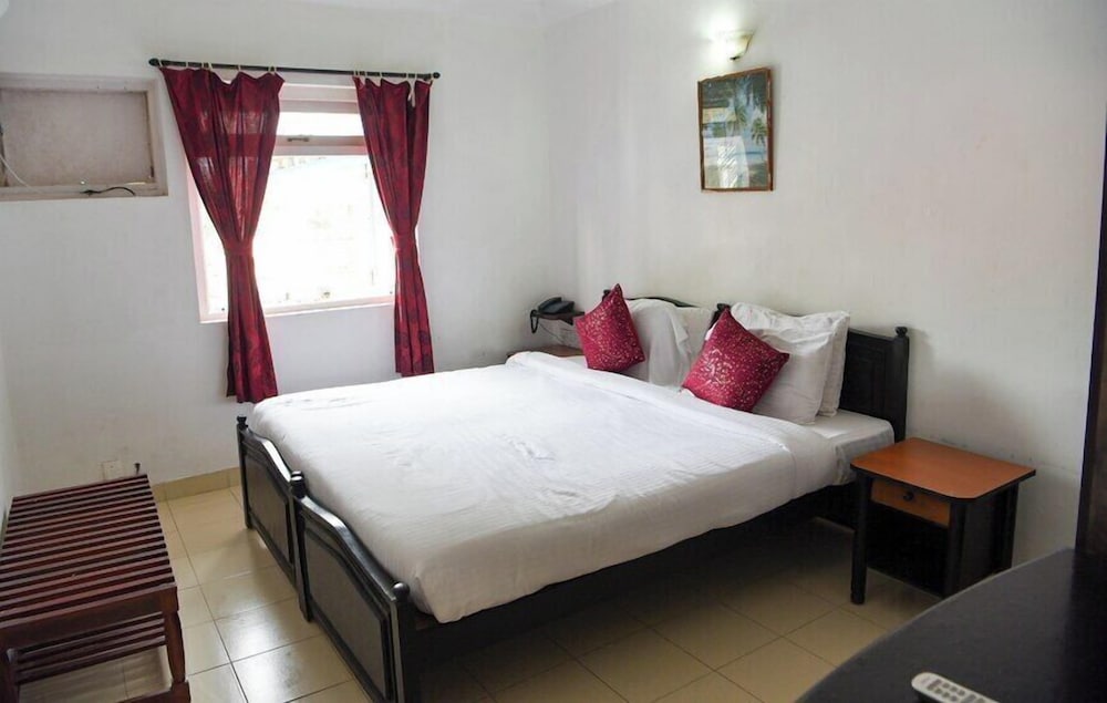 mariana by the pool benaulim