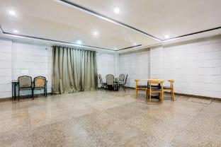 townhouse oak iskcon temple rohini