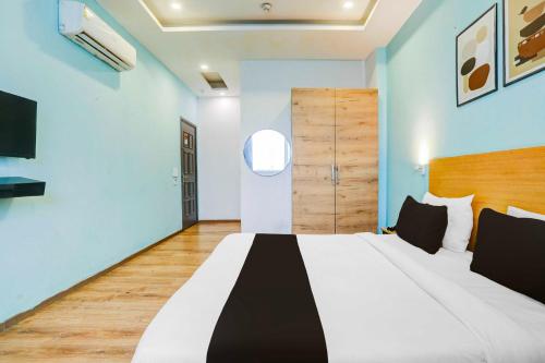 townhouse oak iskcon temple rohini