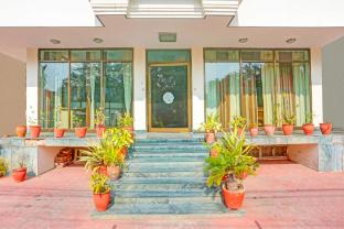 hotel o bani park near collectorate circle