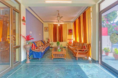 hotel o bani park near collectorate circle