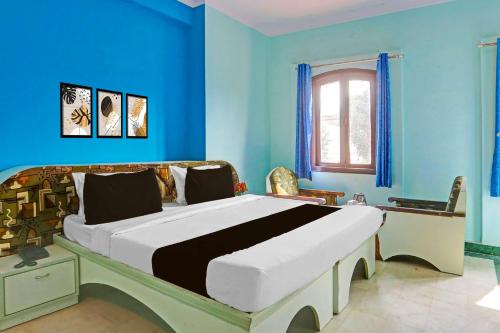 Hotel O Bani Park Near Collectorate Circle,,4 star