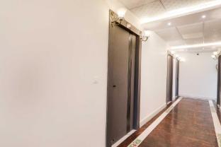 hotel o lucknow emerald mall