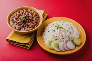 hotel o lucknow emerald mall