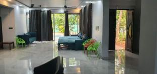 Nilgiri Farms Villa Lonavala,,2 star