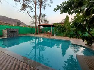 nilgiri farms villa lonavala