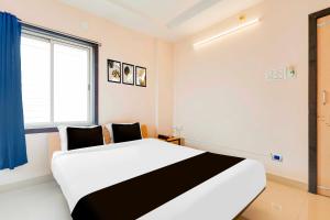 hotel o kakinada town junction