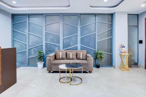 collection o expo mart ansal golf link 1