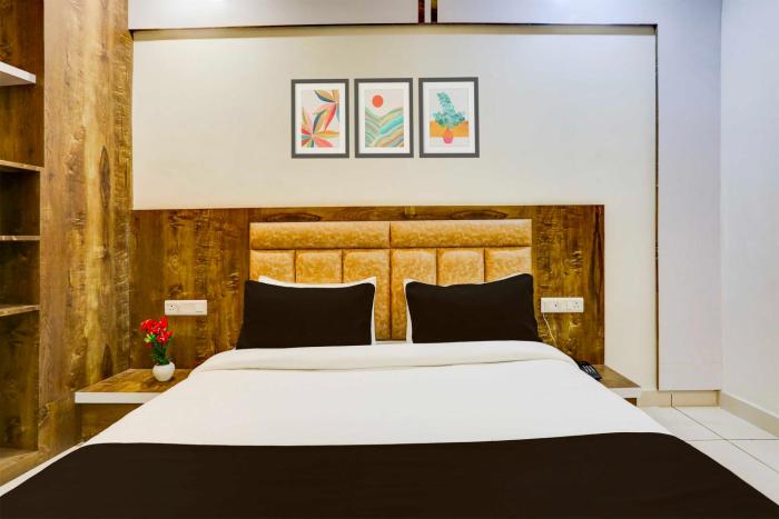 townhouse oak rohtak mansarovar park