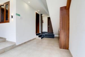 hotel o mall road nainital