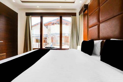 hotel o mall road nainital