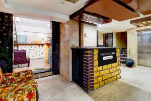 townhouse oak pondicherry opposite to rock beach