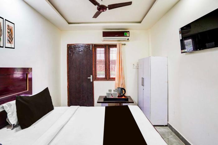 hotel o emerald mall lucknow
