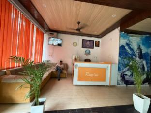 Hotel Shiv Palace,,3 star