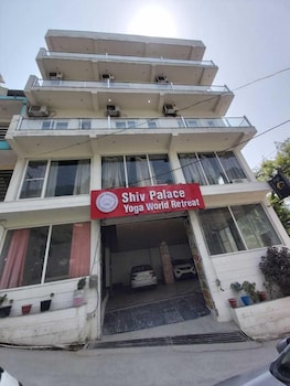 hotel shiv palace