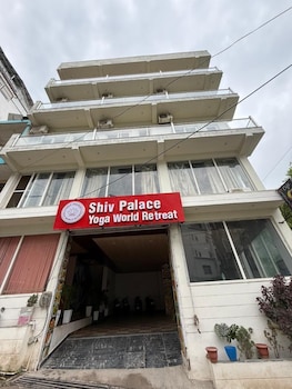 hotel shiv palace