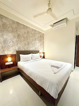 hotel staybird cove kharadi