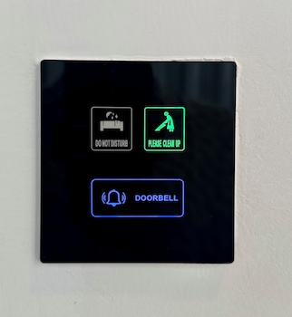 hotel staybird cove kharadi