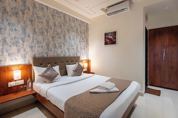 hotel staybird cove kharadi