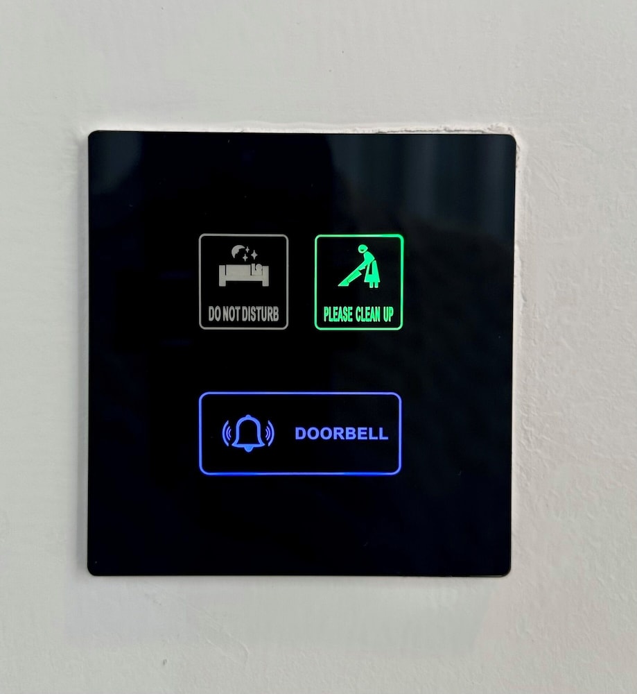 hotel staybird cove kharadi