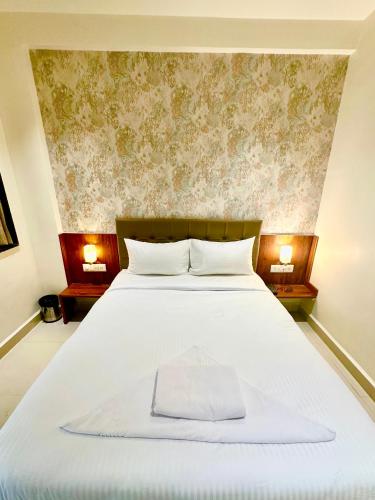 hotel staybird cove kharadi