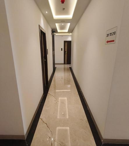 hotel ocean residency thane west