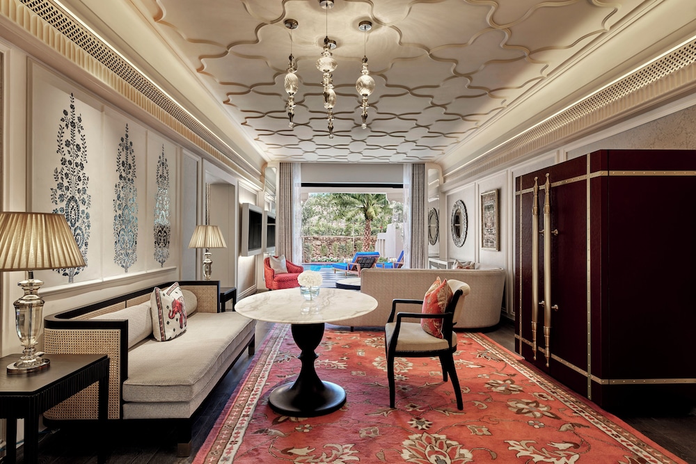 fairmont udaipur palace